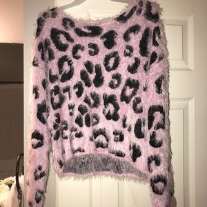 pink cheetah furry sweater - XS
